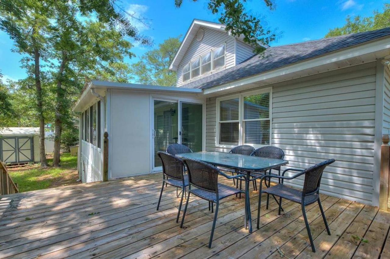 Livin' The Dream Villa Oak Island Exteriör bild